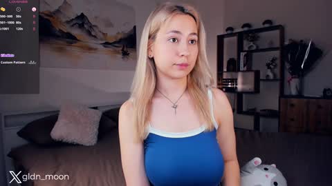 Rina online show from January 2025 10:52:02 PM