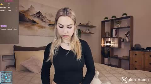 Rina online show from October 2025 11:49:02 PM