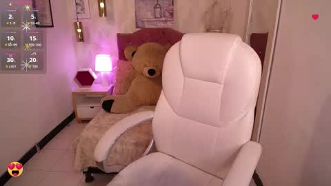 vivi online show from September 2025 08:09:02 PM
