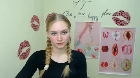Clara online show from December 2024 01:54:02 PM
