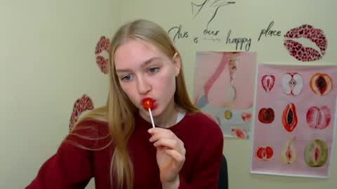 Clara online show from January 2025 12:58:01 PM