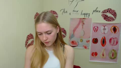 Clara online show from January 2025 04:03:01 PM