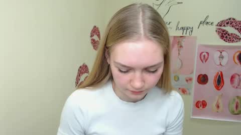 Clara online show from February 2025 10:20:02 AM