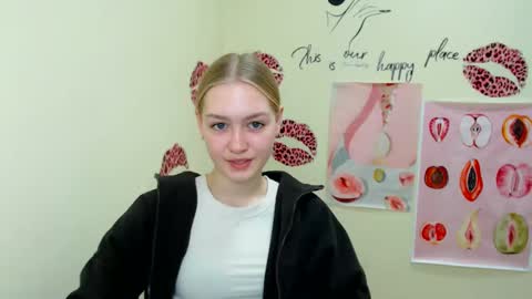 Clara online show from February 2025 07:34:01 AM