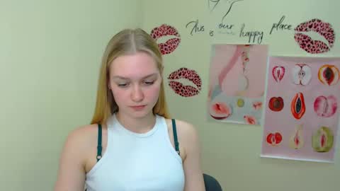 Clara online show from February 2025 04:23:02 PM