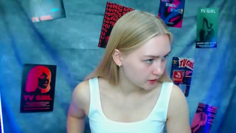 Clara online show from September 2025 06:15:02 AM