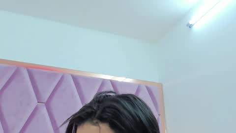 Snapshot of _maskedgirl_ chatting on October 2025 11:33:02 AM Nahayo online show from October 2025 11:33:02 AM