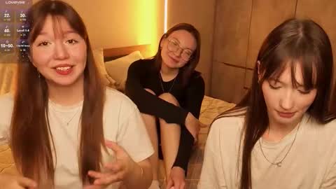 LISSAPVT IS OPEN online show from November 2025 05:18:01 PM