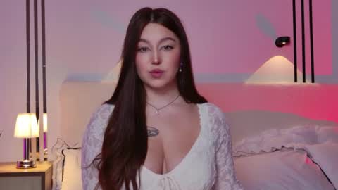 _tessa_may_ online show from December 2025 09:42:02 PM