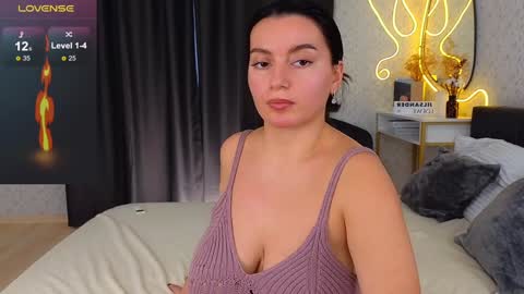 Jasmine online show from December 2024 11:22:02 AM