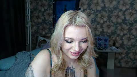 Snapshot of aalicebubble chatting on January 2025 02:37:01 PM Alice online show from January 2025 02:37:01 PM