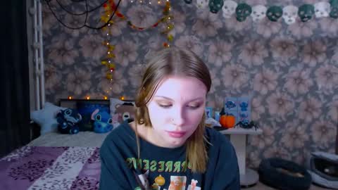 Snapshot of aalicebubble chatting on October 2025 08:00:02 PM Alice online show from October 2025 08:00:02 PM