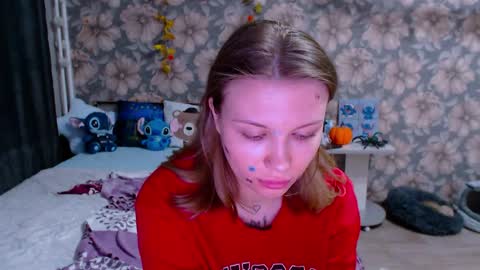 Snapshot of aalicebubble chatting on October 2025 11:06:02 PM Alice online show from October 2025 11:06:02 PM