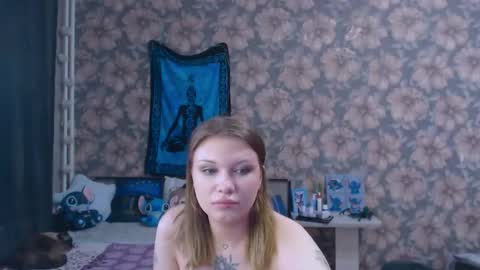 Snapshot of aalicebubble chatting on November 2025 11:16:02 AM Alice online show from November 2025 11:16:02 AM