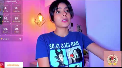 Snapshot of abbie_kinky chatting on November 2025 09:43:02 PM abbie_kinky online show from November 2025 09:43:02 PM