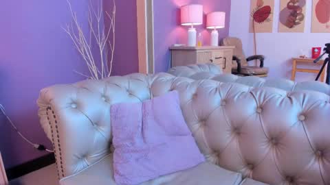 Abby online show from March 2025 04:32:01 AM