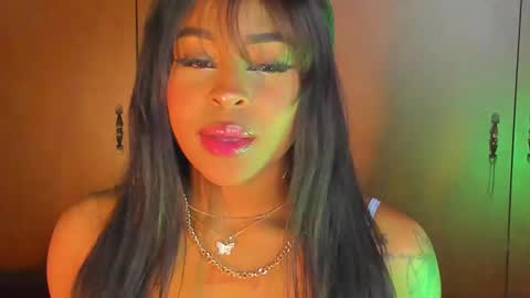 Simone    may online show from January 2025 03:08:02 AM