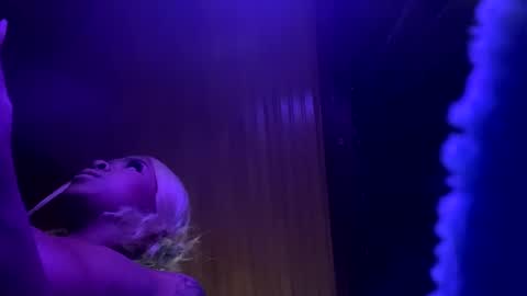 Simone    may online show from January 2025 06:46:01 AM