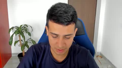 Snapshot of abelasburgo chatting on October 2025 07:16:02 PM Independence model AbelAsburgo online show from October 2025 07:16:02 PM