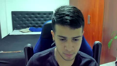 Snapshot of abelasburgo chatting on October 2025 02:01:02 AM Independence model AbelAsburgo online show from October 2025 02:01:02 AM