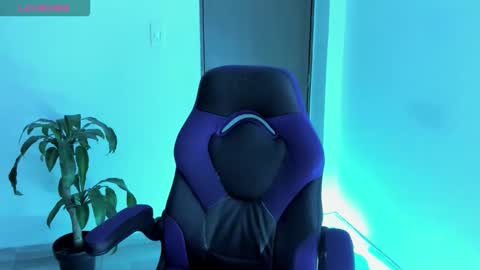 Snapshot of abelasburgo chatting on October 2025 01:20:02 AM Independence model AbelAsburgo online show from October 2025 01:20:02 AM