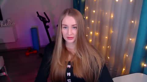 Anna online show from January 2025 05:51:02 PM