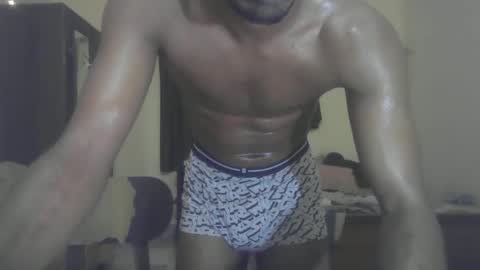 Snapshot of abusaada20 chatting on December 2024 05:09:01 PM Thefitguy online show from December 2024 05:09:01 PM