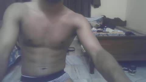 Snapshot of abusaada20 chatting on January 2025 06:02:01 PM Thefitguy online show from January 2025 06:02:01 PM