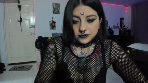 Alice online show from December 2024 03:37:02 AM