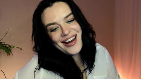 my inst   love inside 17 online show from March 2025 10:42:01 PM