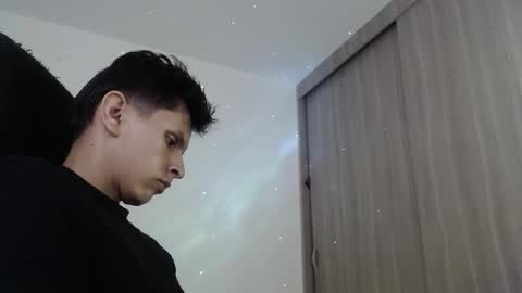 Adam online show from September 2025 04:59:02 AM