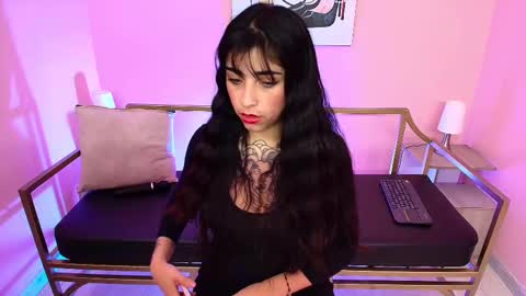 Adri  online show from September 2025 01:38:02 AM