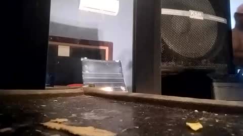 Snapshot of airoon91 chatting on October 2025 08:50:02 AM airoon91 online show from October 2025 08:50:02 AM