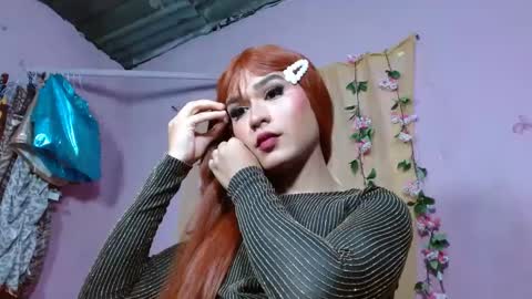 Jess online show from March 2025 04:05:02 AM