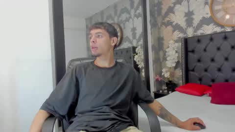 Snapshot of alan_smithy chatting on September 2025 07:27:01 PM alan_smithy online show from September 2025 07:27:01 PM