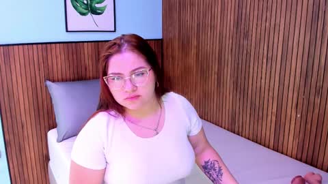 Alana online show from September 2025 12:05:02 PM