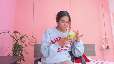 Alana online show from February 2025 01:21:01 AM