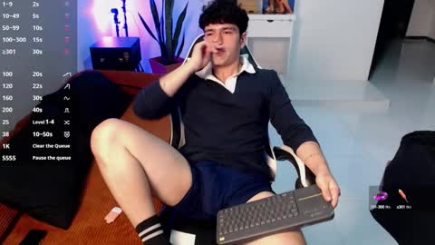 alec online show from September 2025 01:41:02 AM
