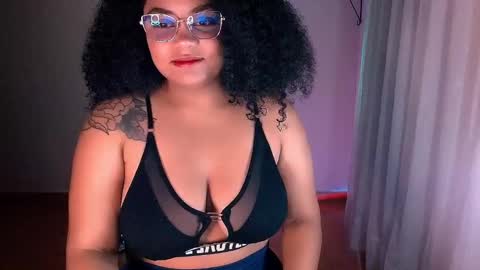 Alejandra  online show from December 2024 12:42:02 AM