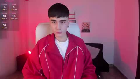 Alessandro . online show from September 2025 08:42:01 PM