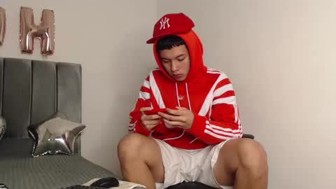 Snapshot of alex__lover chatting on December 2024 05:59:02 AM Owen online show from December 2024 05:59:02 AM