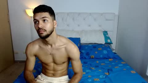 alex_jus1 online show from October 2025 11:46:01 PM