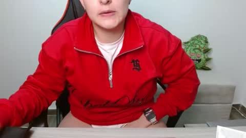 Snapshot of alex_parker07 chatting on October 2025 01:46:01 AM Alex Parker online show from October 2025 01:46:01 AM