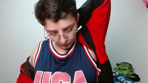 Snapshot of alex_parker07 chatting on October 2025 11:49:02 PM Alex Parker online show from October 2025 11:49:02 PM