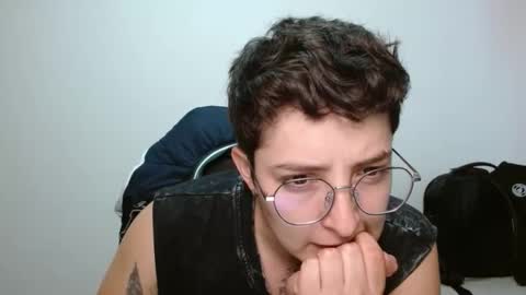 Snapshot of alex_parker07 chatting on October 2025 10:25:02 PM Alex Parker online show from October 2025 10:25:02 PM