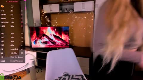 Snapshot of alexa_glory chatting on December 2024 12:52:01 PM Alexa online show from December 2024 12:52:01 PM
