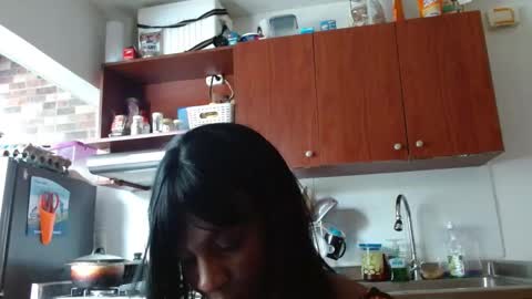 Snapshot of alexagons chatting on March 2025 01:21:01 PM alexagons online show from March 2025 01:21:01 PM