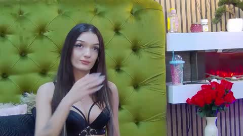 alexisjenner online show from February 2025 06:59:01 PM