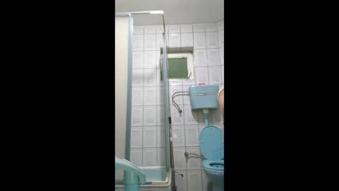 Snapshot of alexuni000 chatting on December 2025 05:29:01 PM alexuni000 online show from December 2025 05:29:01 PM