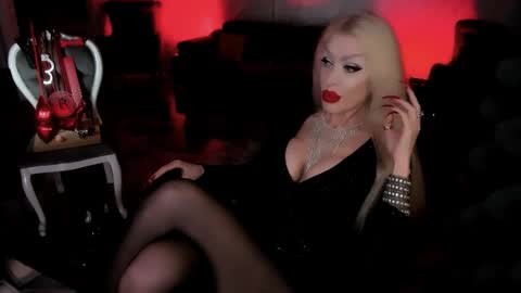 AlfaFemale online show from September 2025 05:34:01 PM